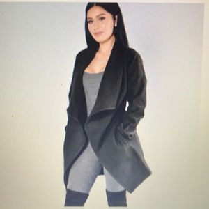 Manhattan coat black